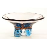 A SKRDLOVICE GLASSWORK FOOTED BOWL DESIGNED BY FRANTISEK ZEMEK, 1955 pattern number 5594 10,5cm high