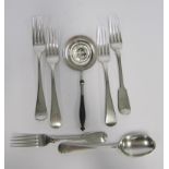 AN ASSEMBLED SET OF SILVER CUTLERY, VARIOUS MAKERS AND DATES, LONDON, SHEFFIELD, BIRMINGHAM AND