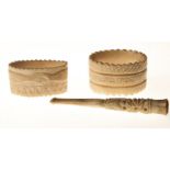 Anon CARVED NAPKIN RINGS "BOEREOORLOG 1902" n.p.: no maker, 1902 Both napkin rings have carved