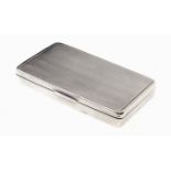 A CONTINENTAL SILVER SNUFF BOX, MAKER'S MARK R. G. the rectangular plain body with hinged cover