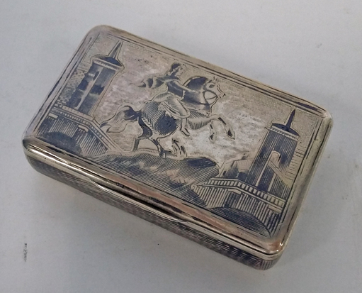 A RUSSIAN SILVER AND NIELLO BOX, STAMPED 84, ASSAY MASTER ANDREI KOVALSKY, FYEDOR MAKSOMOV MOSCOW,