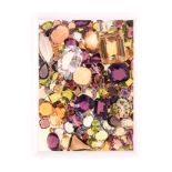 A MISCELLANEOUS COLLECTION OF GEMSTONES including amethyst, aquamarine, citrine and smoky quartz,