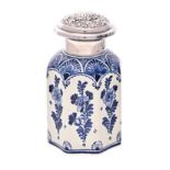 A DUTCH DELFT SILVER-MOUNTED TEA CADDY AND COVER, EARLY 20TH CENTURY the octagonal cylindrical