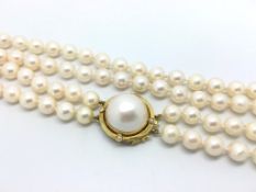 Double row pearl necklace, marbe and diamond pearl