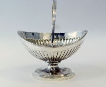 Georgian Silver Basket With Swing Handle, Hallmarked London 1775 by Peter Podio Weight 261g
