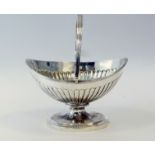 Georgian Silver Basket With Swing Handle, Hallmarked London 1775 by Peter Podio Weight 261g