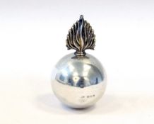 Militaria - Silver Grenadiers table lighter