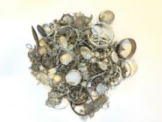 Bag of mostly mixed silver jewellery gross weight approximately 1846 grams