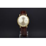 A GENTLEMANS 18ct Gold MOVADO KINGMATIC AUTOMATIC WRIST WATCH. Circa 1960s It has a silver