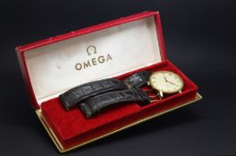 Vintage Omega Geneve, circular dial with Roman numerals, still and gold-plated case, Omega manual