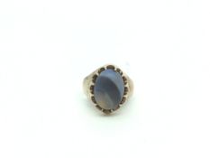 9ct Gold Opal Set Ring. 7.87g. Small chip toopal under one claw