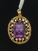 18ct Gold Gem Set Pendant 15.6g