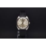 A GENTLEMANS IWC STAINLESS STEEL AUTOMATIC WRIST WATCH. Circa 1970s. The watch is in a stainless