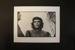 Iconic Che Guevara portrait print signed by photographer Alberto Korda 1990, The iconic image shot