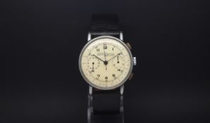 Oversized Gentlemen's manual wind nicolet chronograph stainless steel watch circa 1940s. Two