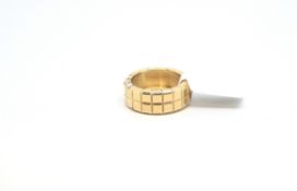 Chopard 'Ice Cube' ring, two rows of cube motifs set to the full circle, set in yellow metal stamped