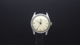 Vintage Tudor Oyster Royal, circular dial with dagger and Arabic hour markers, screw down case back,