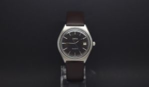 Genltmen's Omega quartz, grey dial with baton hour markers, date aperture, Omega 1370 signed