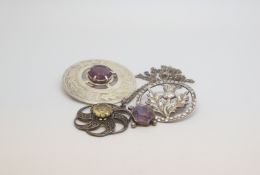 A selection of silver gem stone set brooches, marked and tested as silver, approx gross weight of