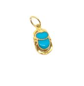 A scarab pendant. The yellow metal scarab inlaid with turquoise. 18mm x 9mm (excluding bail),