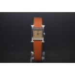 Ladies Hermes "Heure H" watch HH1.210 Stainless steel casing Tanned leather strap with a quartz