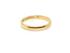 22ct gold wedding band. Ring Size N 1/2. Approximately 2.7g gross. Fully hallmarked for 22ct gold.