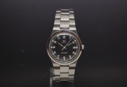 Omega Seamaster automatic, black dial, white Arabic numerals, outer track, date aperture,