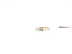 Single stone diamond ring, brilliant cut diamond claw set, estimated diamond weight 0.30ct, in