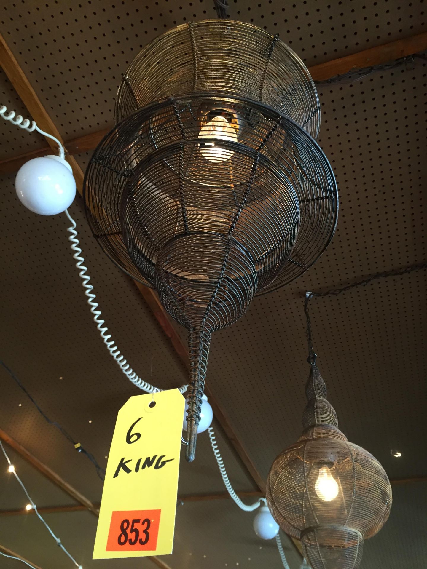 Hanging lamps wire The King