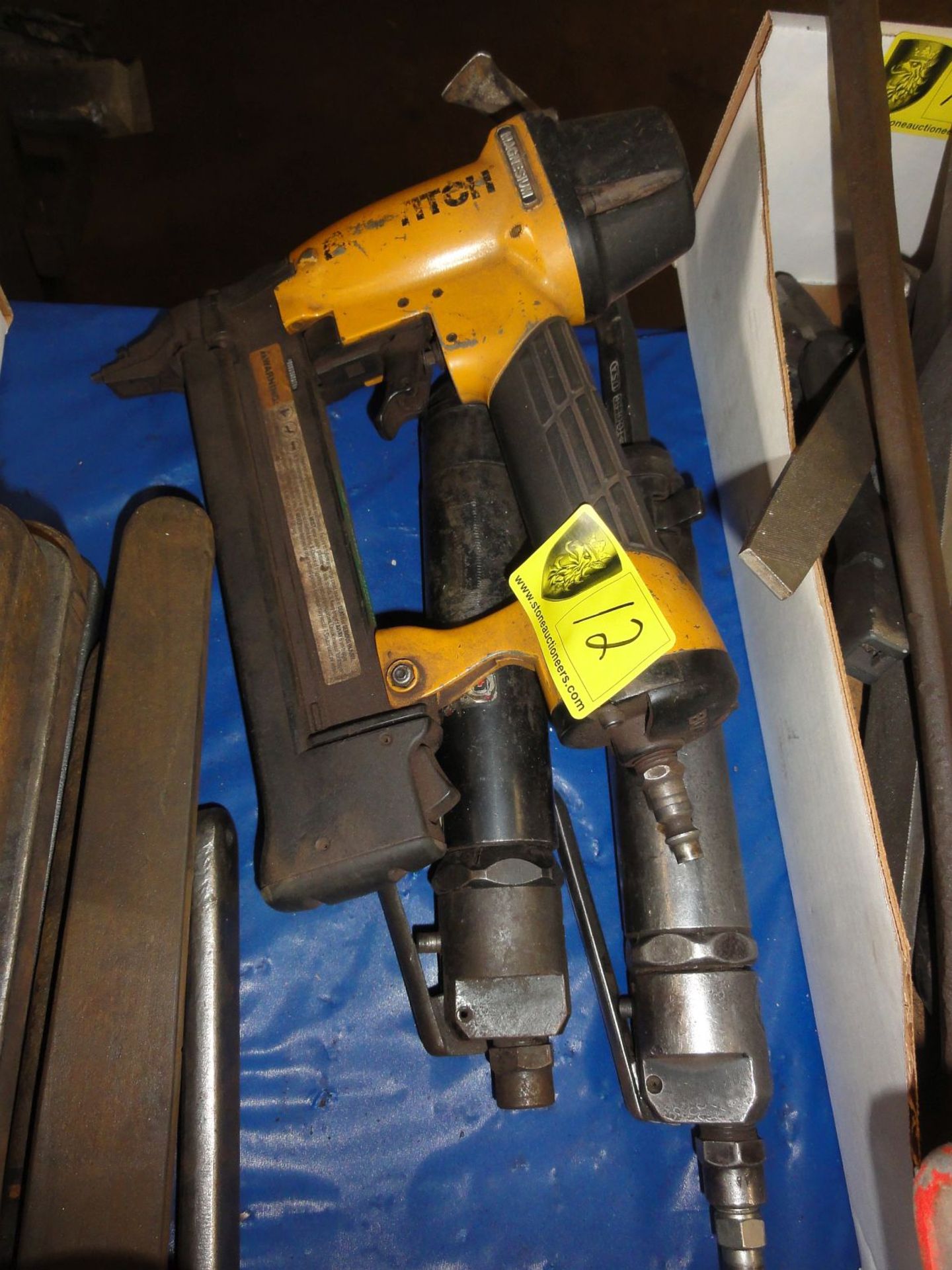 Pneumatic Nail Guns