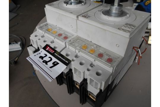 MOELLER N2M2 MOLDED CASE CIRCUIT BREAKER - Image 4 of 4