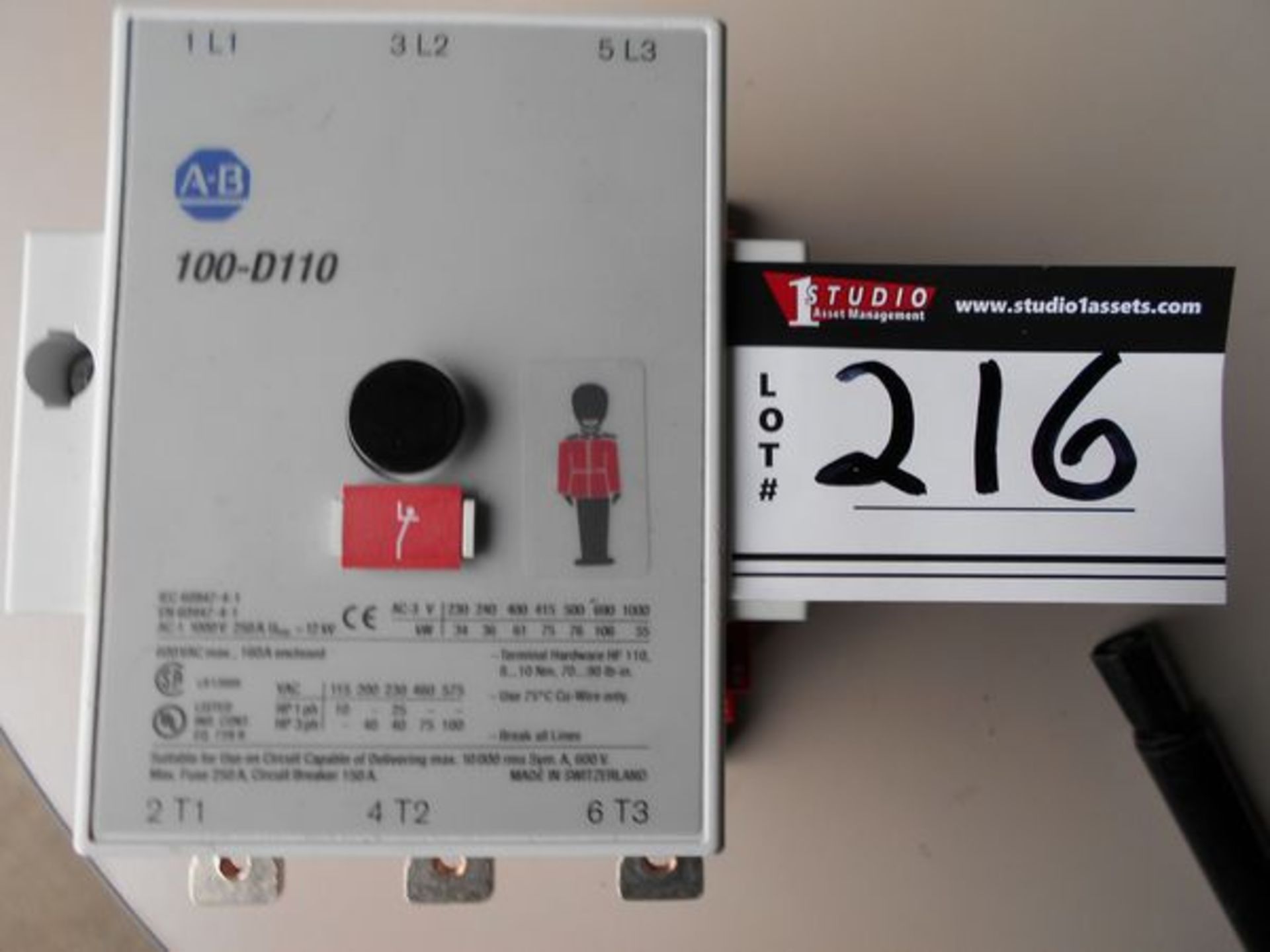 ALLEN BRADLEY CONTACTOR