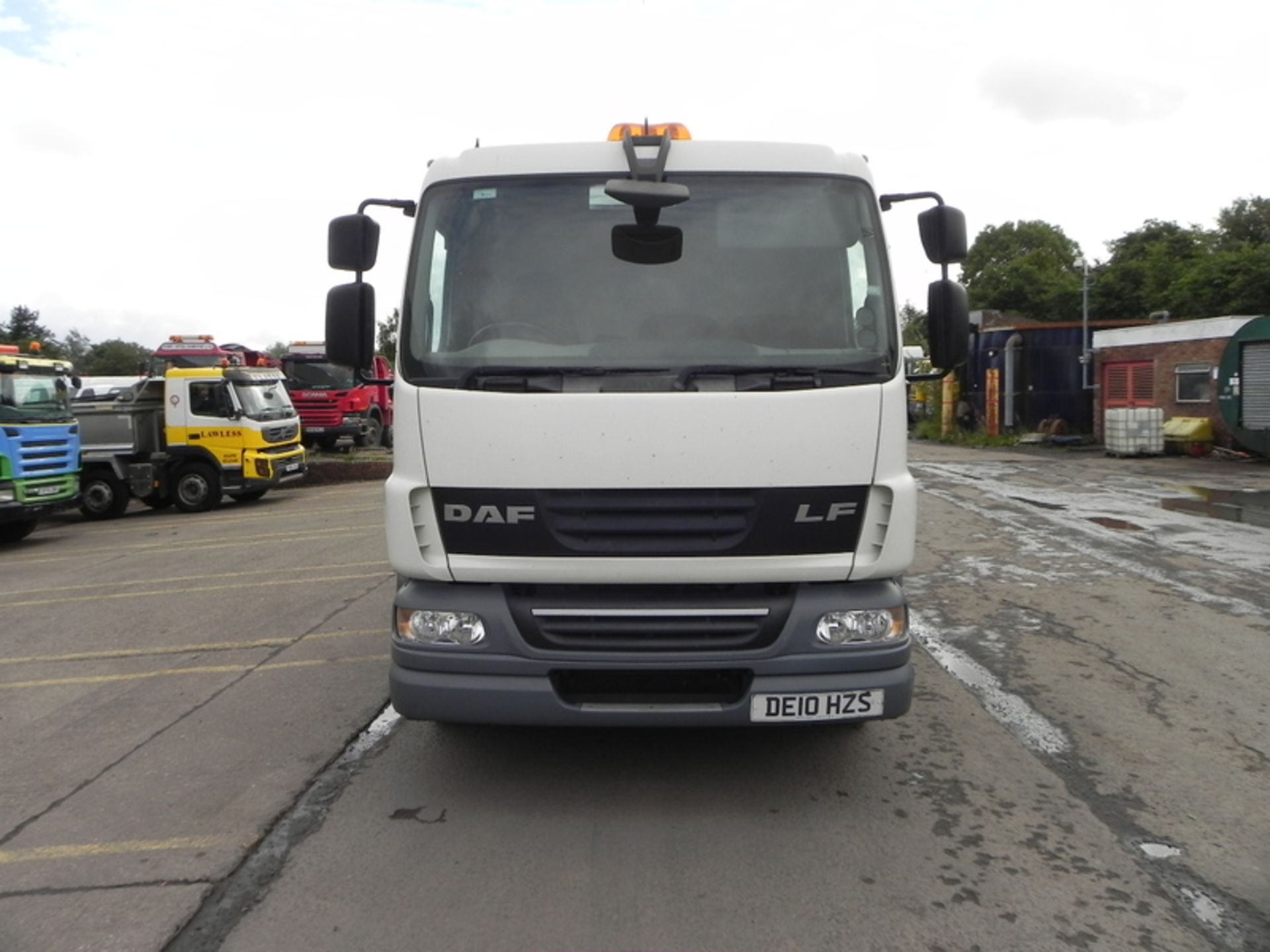 2010 DAF LF 55-220 4X2 BIN LORRY - Image 7 of 25