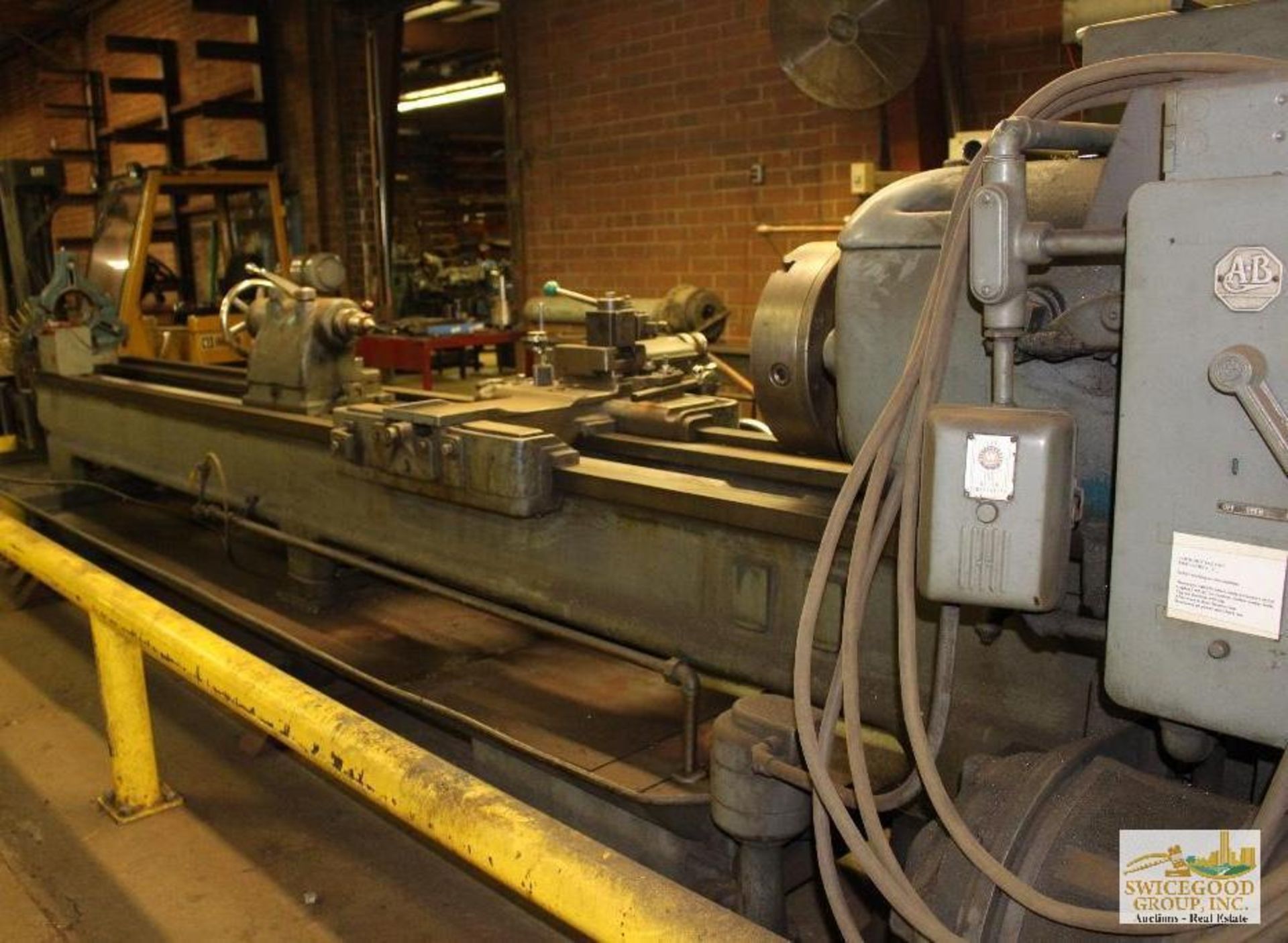 Lodge & Shipley 18" Engine Lathe