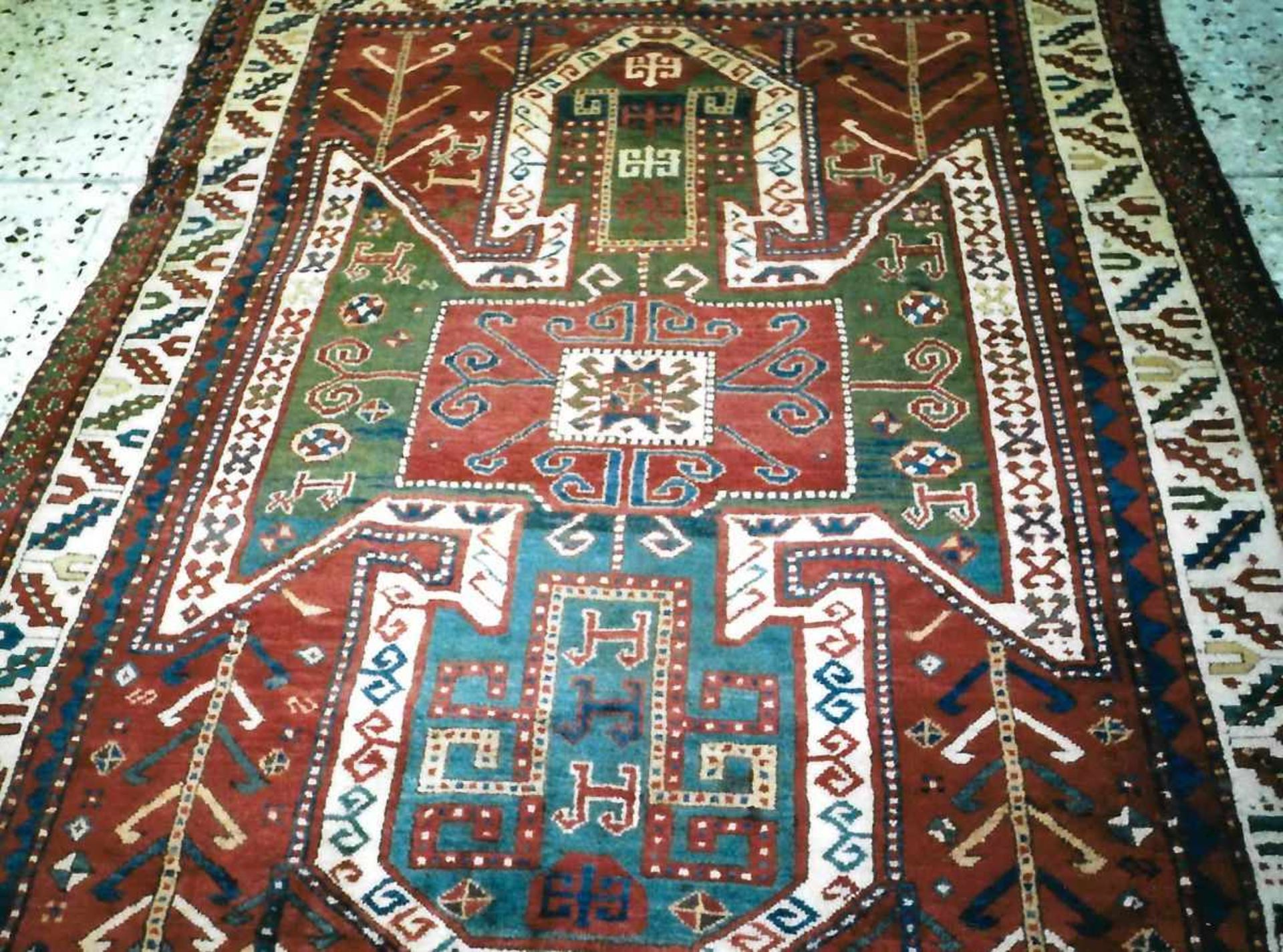 Sewan Kazak, antique carpet from end of 19th century AD, in very good condition. Huge geometrical - Bild 2 aus 2