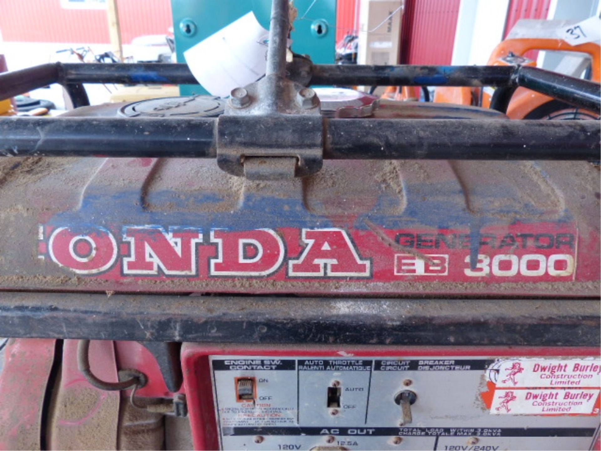 HONDA EB3000 GAS GENERATOR - Image 2 of 5