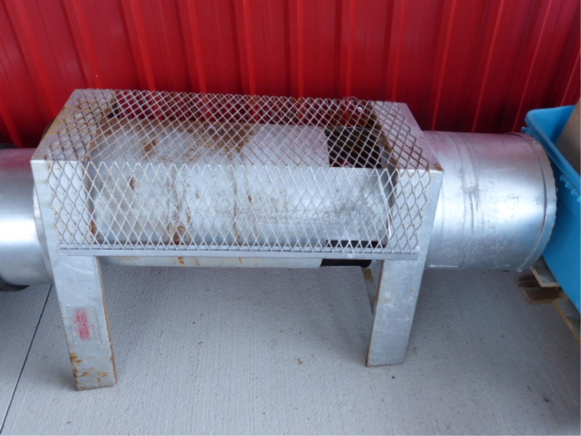 PROPANE FIRED ELECTRIC CONTRACTOR HEATER 15" DIAMETER.