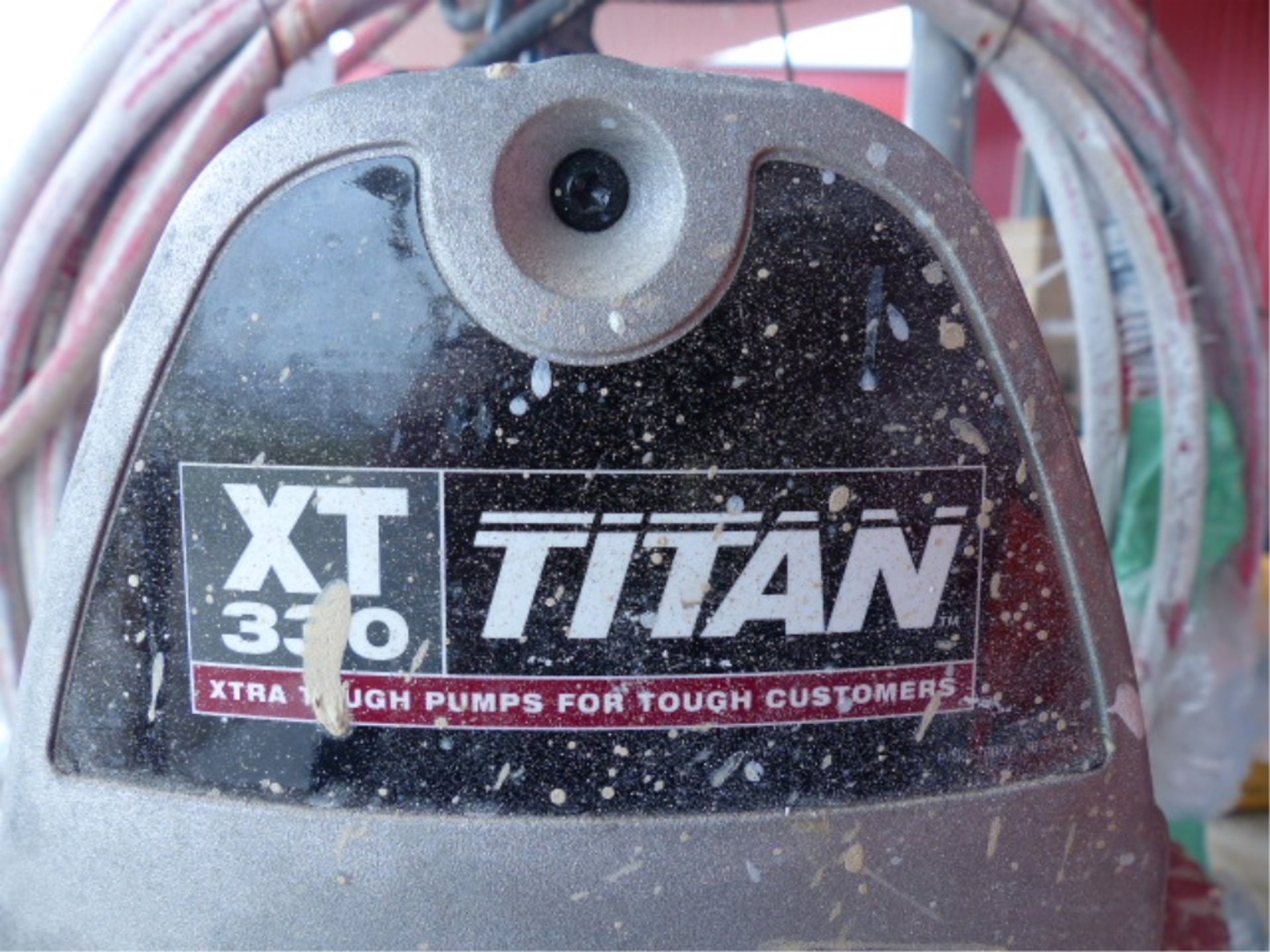 TITAN XT330 AIRLESS PAINT SPRAYER ON CART - Image 2 of 4