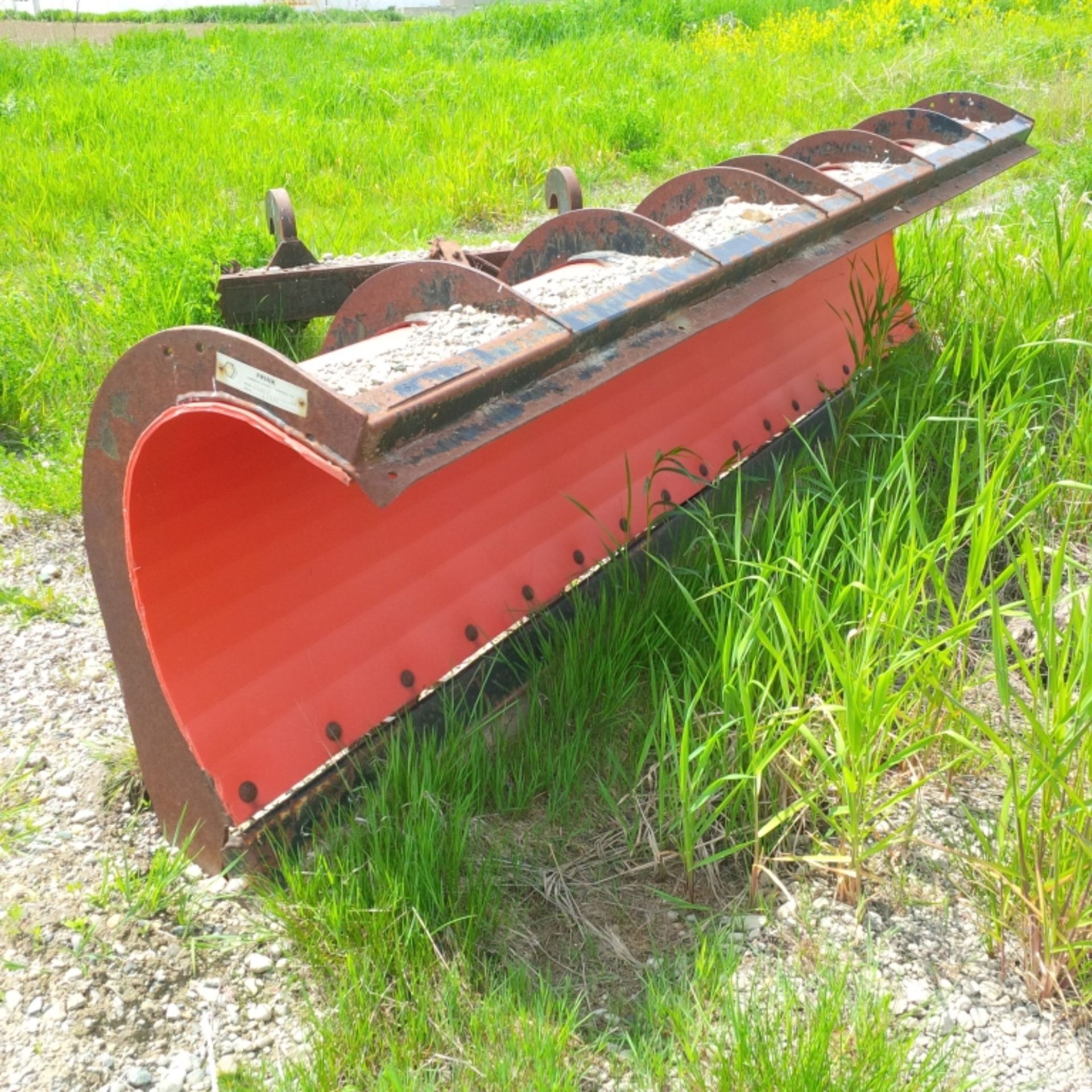 FRINK FIBREGLASS POWER ANGLE SNOW PLOW - Image 4 of 4