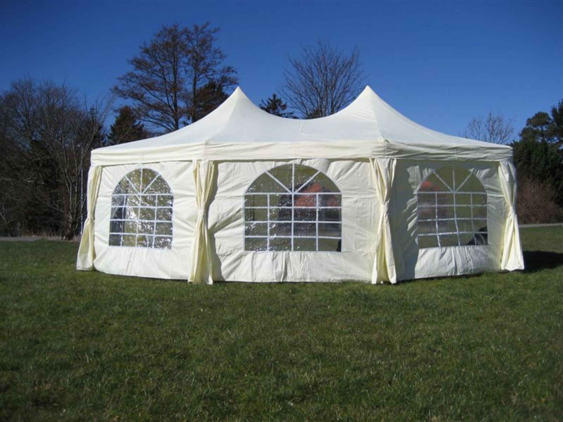 NEW 16' X 22' MARQUEE EVENT TENT