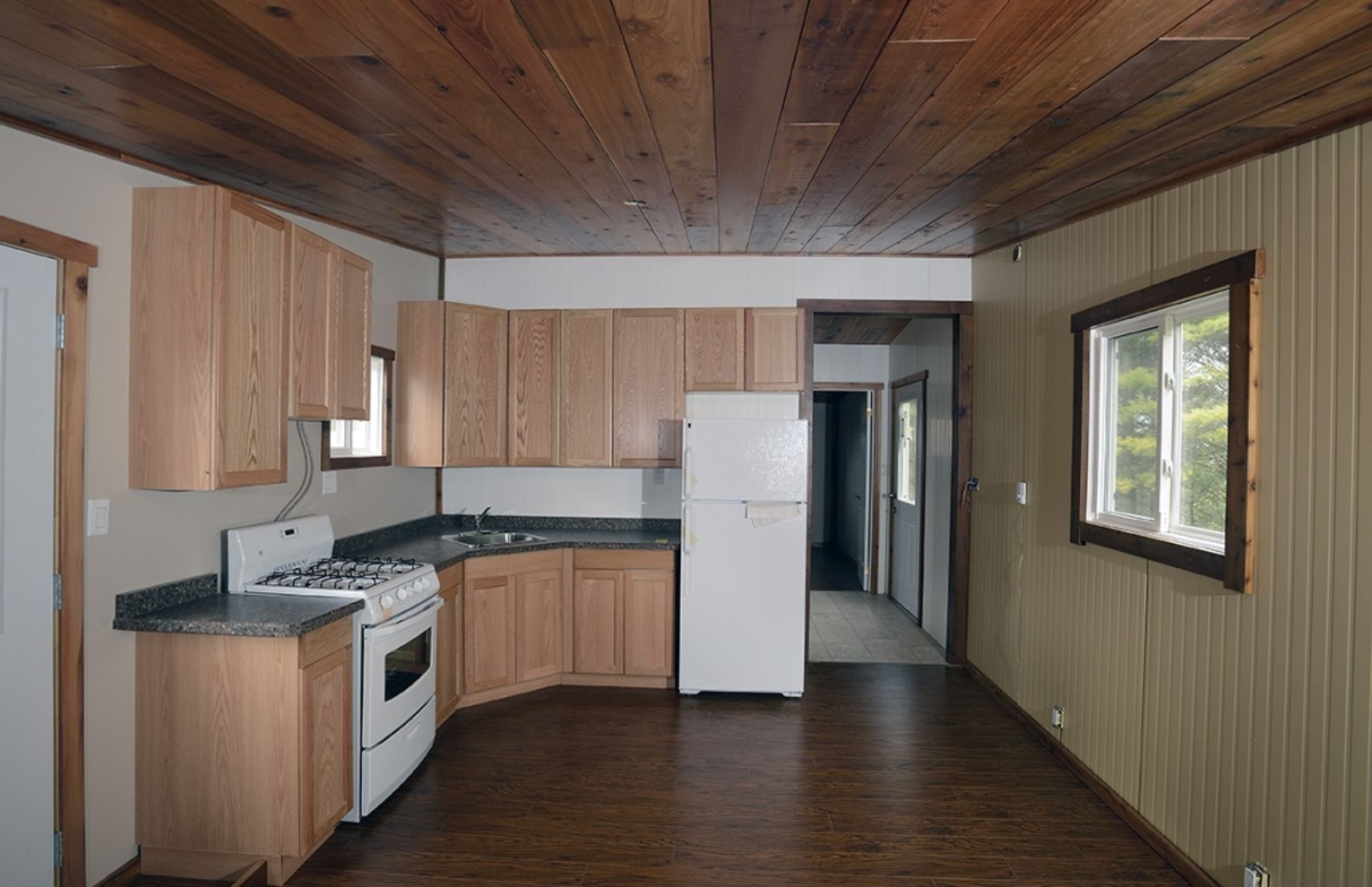 BRAND NEW 14' X 34' TIMBERSTRUC MOBILE HOME - Image 10 of 19