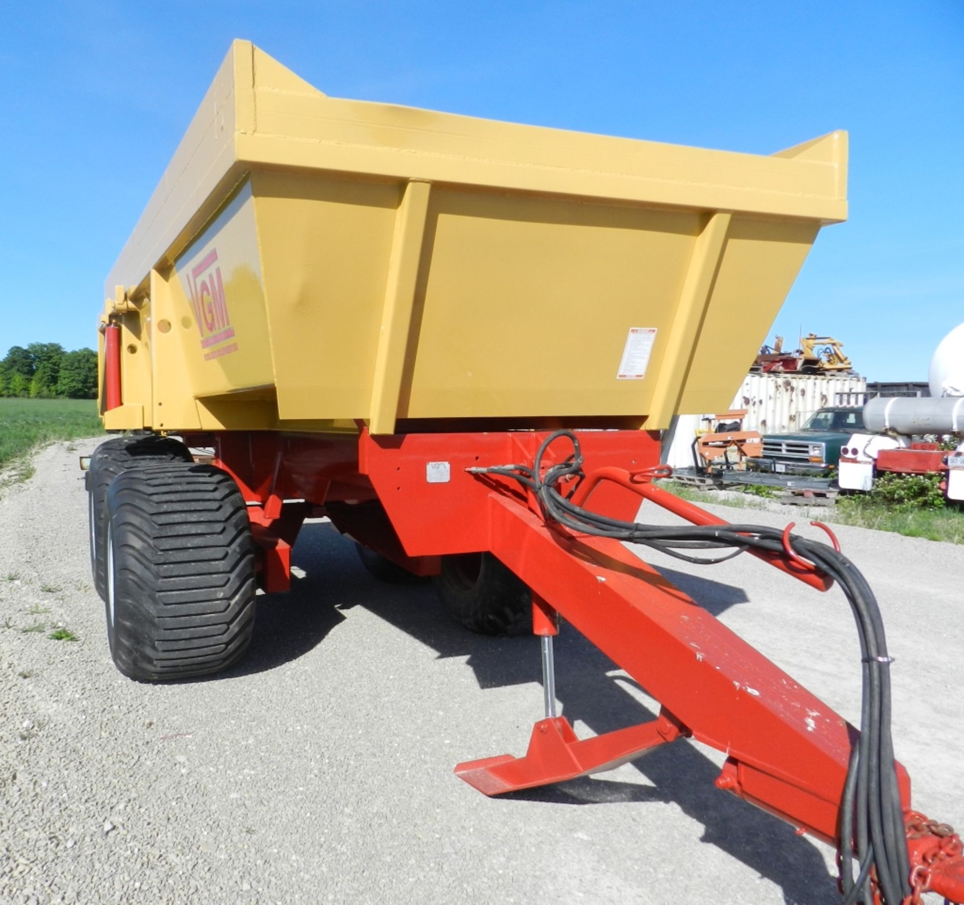 VGM 15 TON DUMP TRAILER - Image 4 of 5