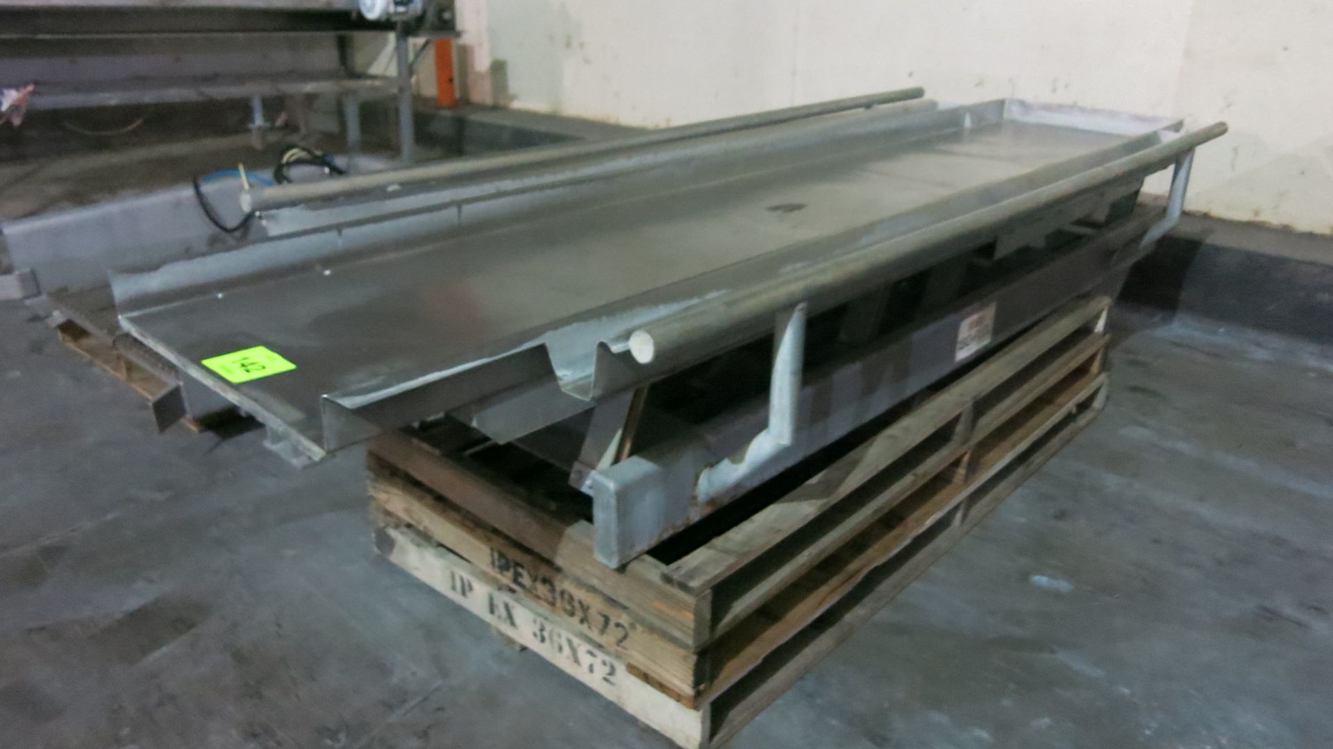 Vibratory Conveyor