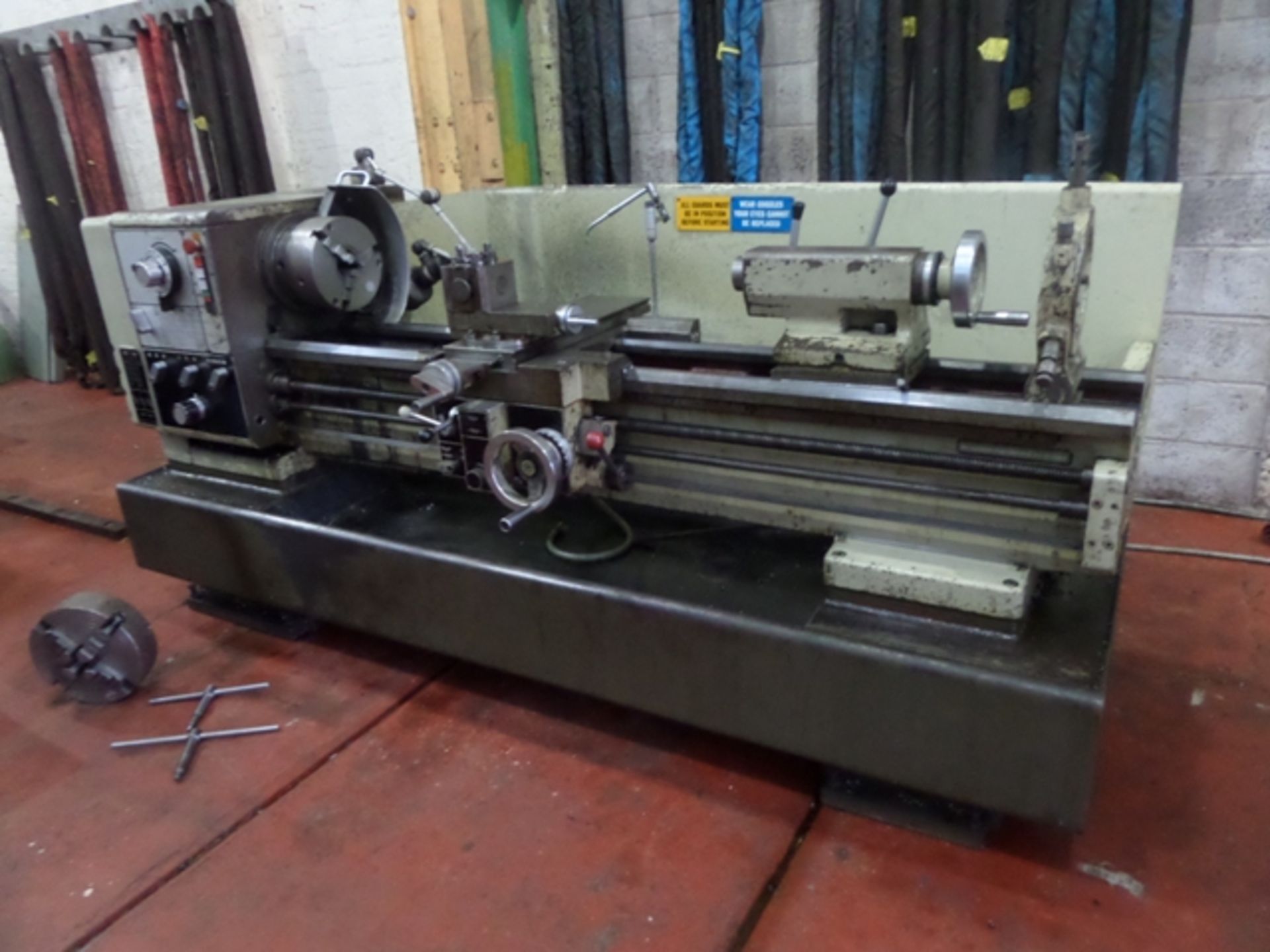 Harrison M400 Gap Bed Lathe