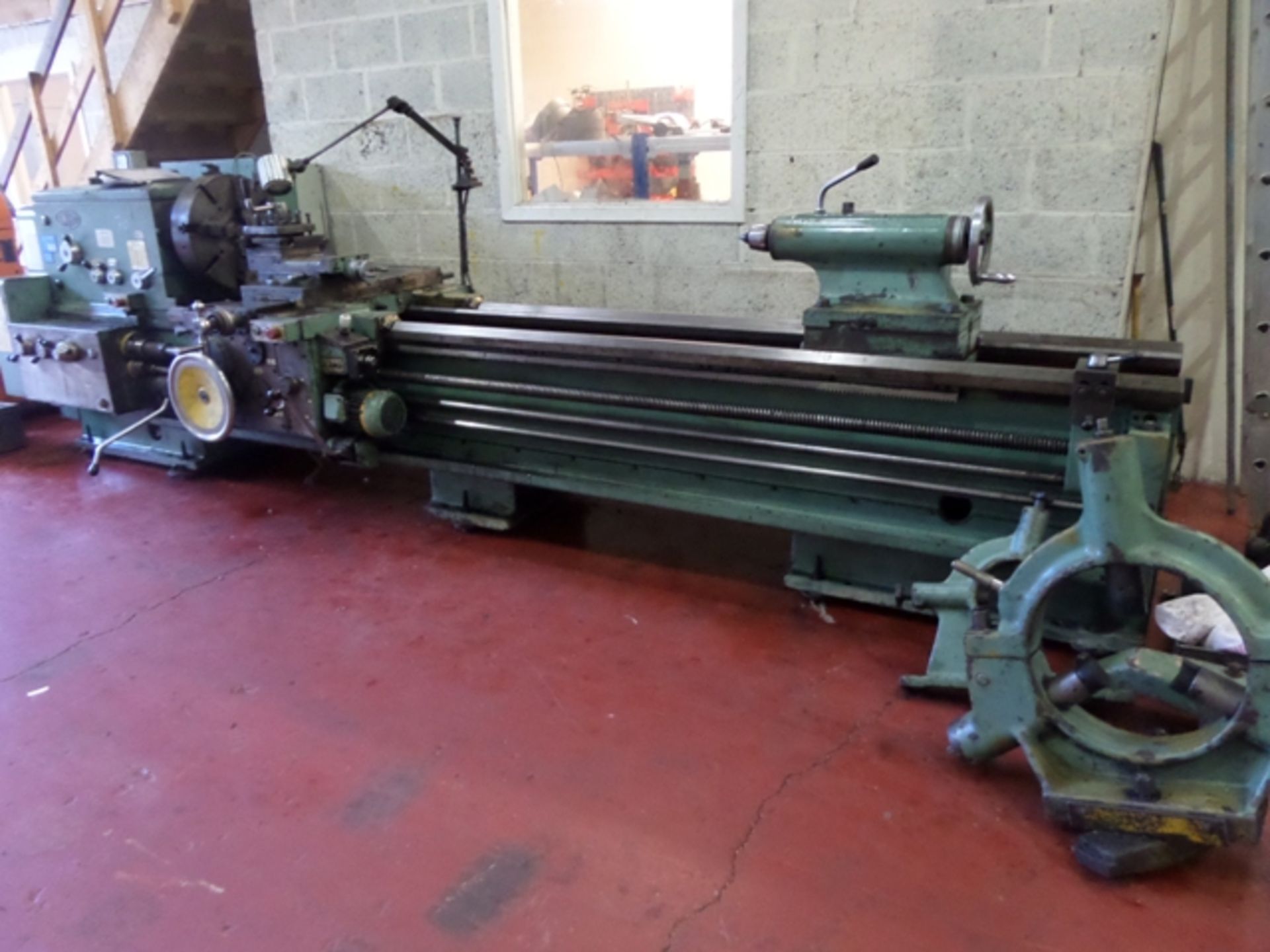 Stanko Model IM63H Straight Bed Centre Lathe