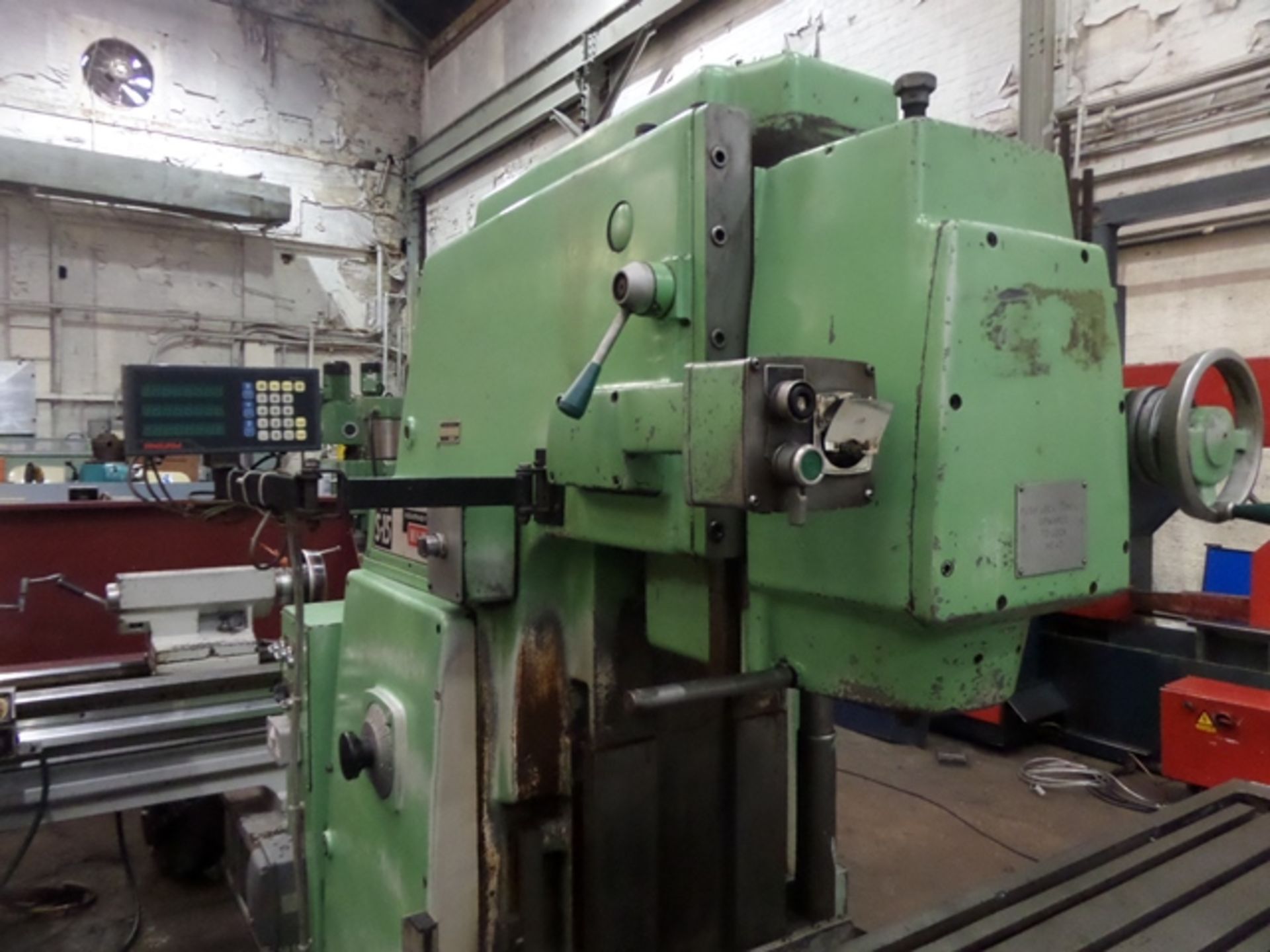 Kearney and Trecker Milwaukee Vertical Milling Machine - Image 4 of 7