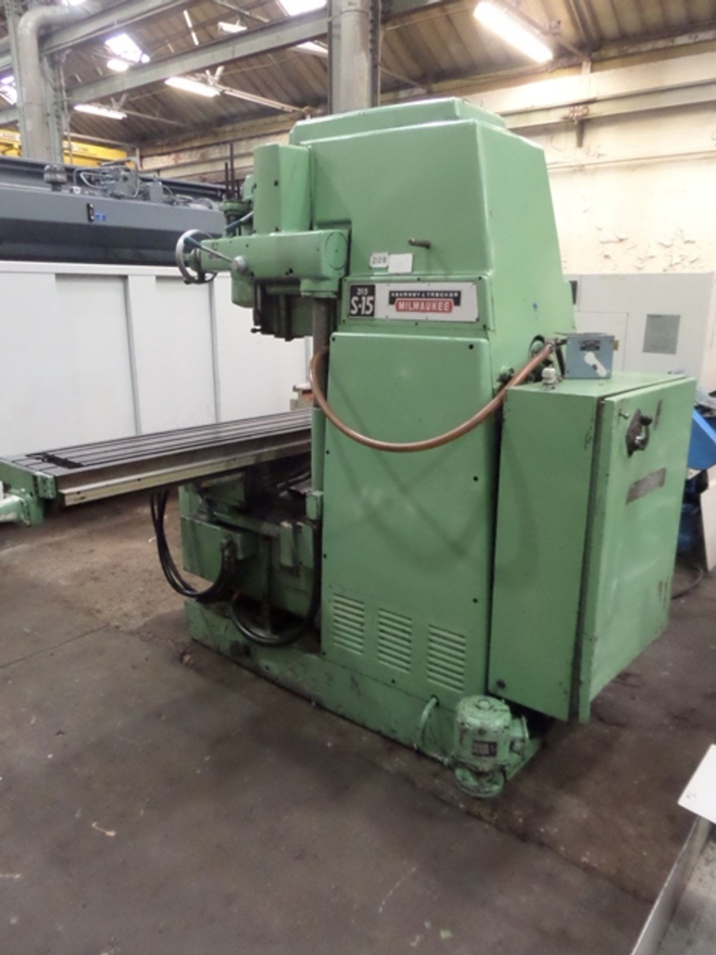 Kearney and Trecker Milwaukee Vertical Milling Machine - Image 7 of 7