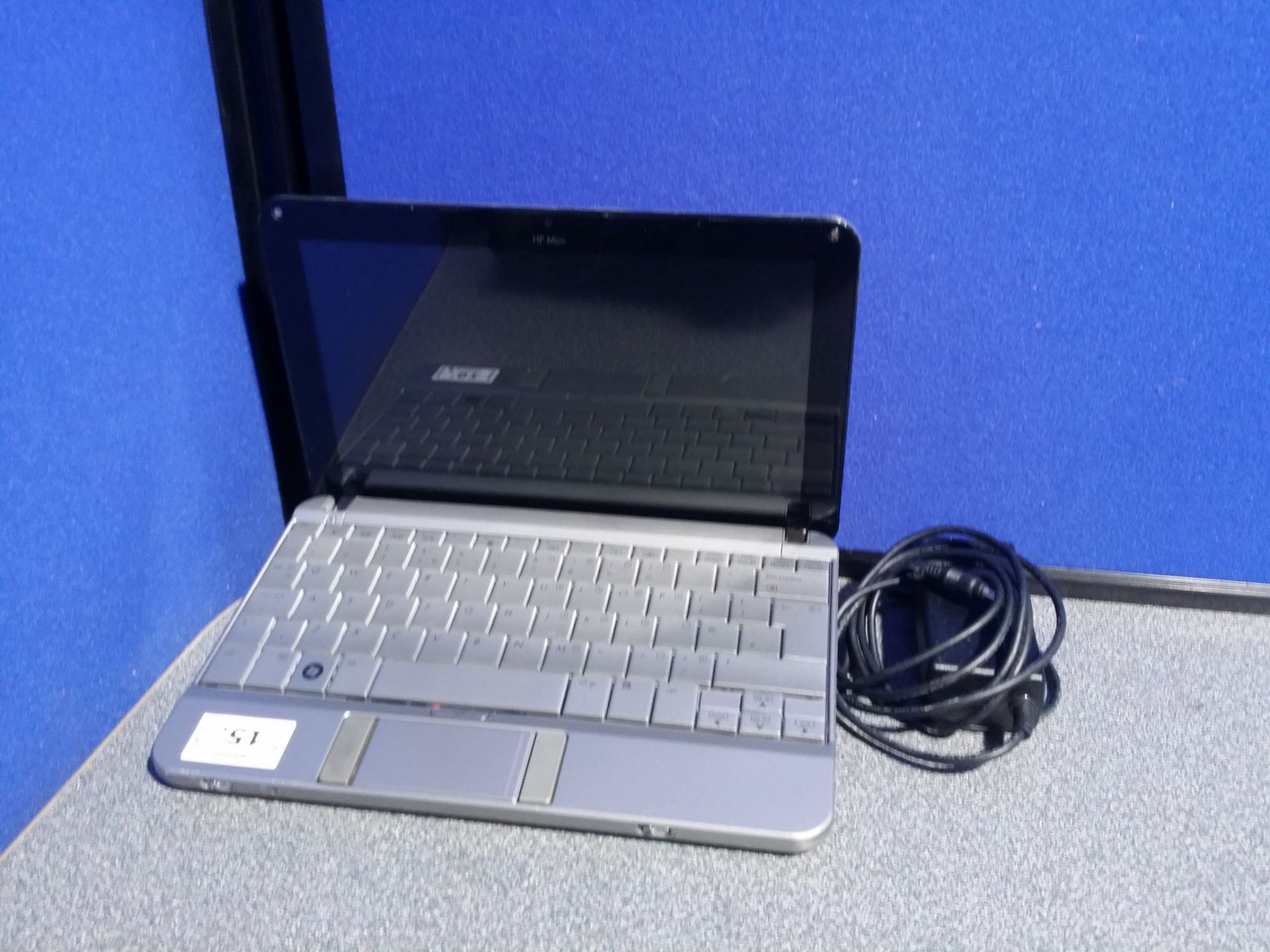 HP Mini 2140 Netbook - Intel Atom N270 1.60Ghz - 2GB Ram - 160Gb Hdd - Webcam - Charger - Bios