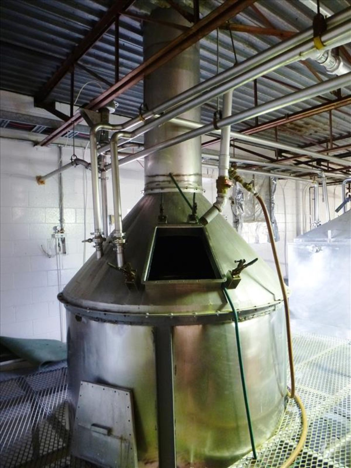 s/s rotary coil cooker tank, approx. 72" diam. x 96" high straight side c/w internal rotary steam - Image 5 of 10