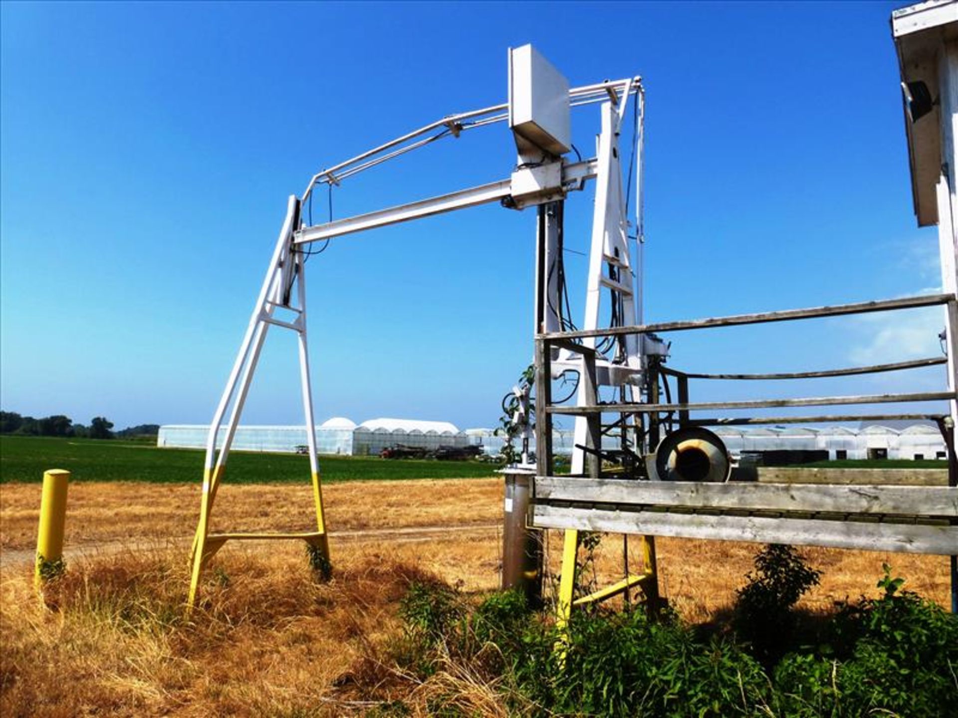 Yuba City hydraulic tomato bulk sampler, mod. U.C. Yuba, ser. no. 7703 c/w stand & Farm Duty 3 h. - Image 3 of 6